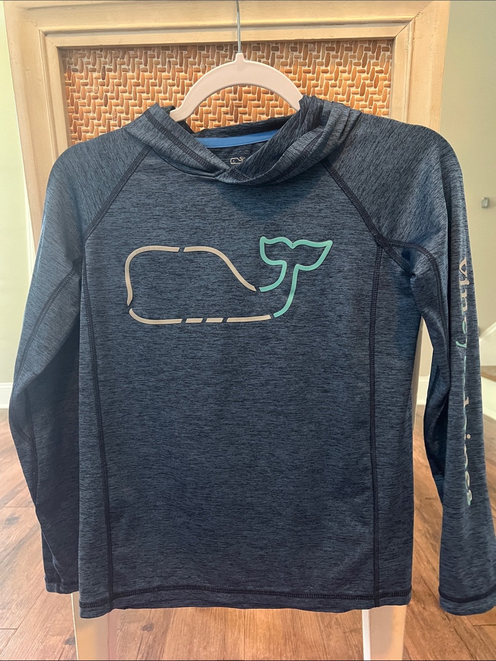 Vineyard Vines Kids Navy Heather Whale Hooded Rash Guard